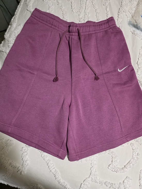 Nike Pants - Nike Women’s Mauve Athletic  Shorts Med.